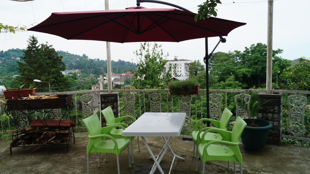 Tj Guest House Makhinjauri Ngoại thất bức ảnh