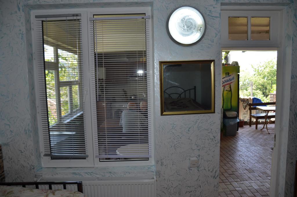 Tj Guest House Makhinjauri Ngoại thất bức ảnh