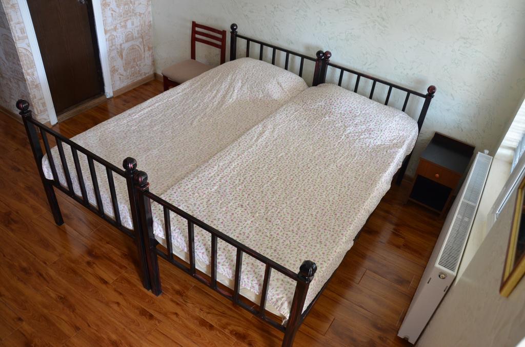 Tj Guest House Makhinjauri Ngoại thất bức ảnh