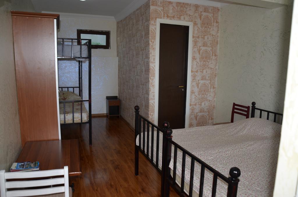 Tj Guest House Makhinjauri Ngoại thất bức ảnh