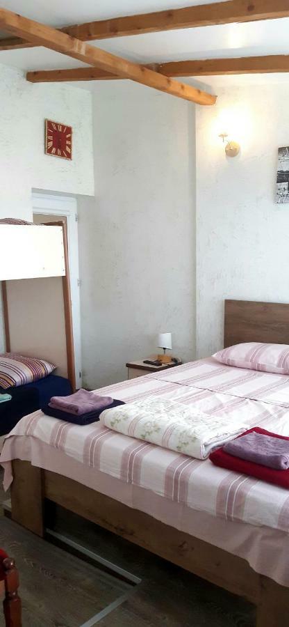 Tj Guest House Makhinjauri Ngoại thất bức ảnh